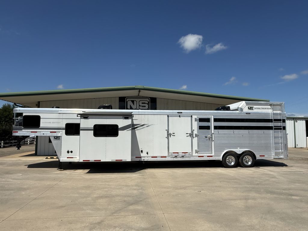 2022 SMC Laramie 16' Livestock 13' Living Quarters
