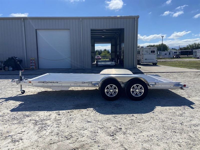 2023 Featherlite