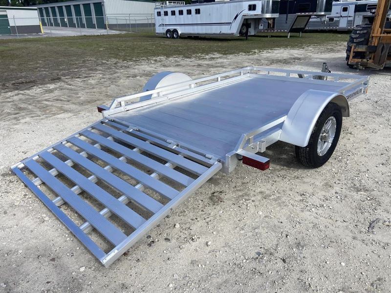 2023 Featherlite