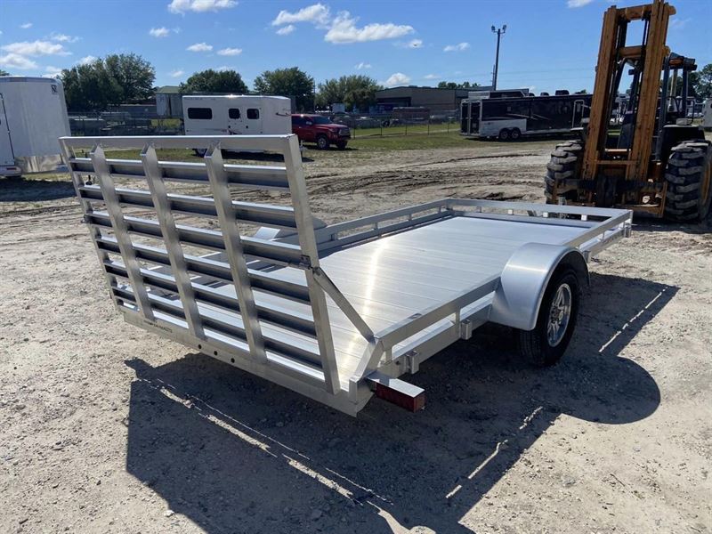 2023 Featherlite