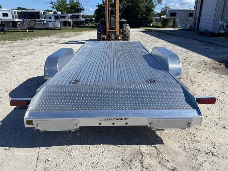 2023 Featherlite