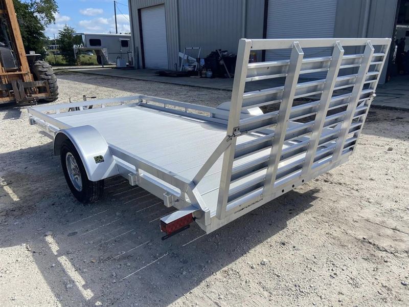 2023 Featherlite