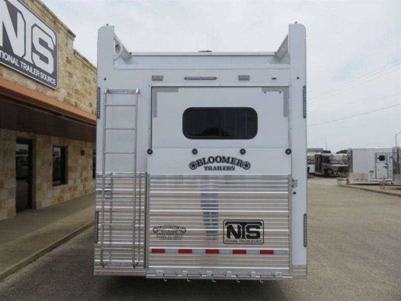 Trailer Image
