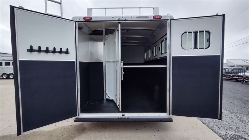 Trailer Image