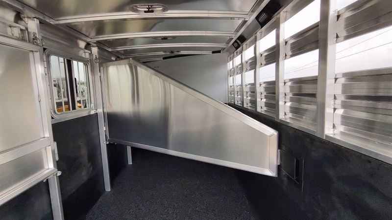 Trailer Image