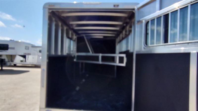 Trailer Image