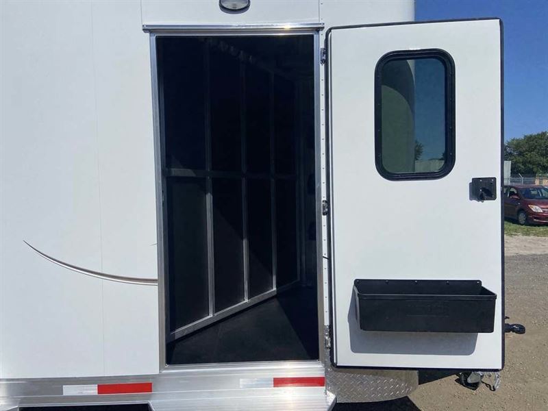 Trailer Image