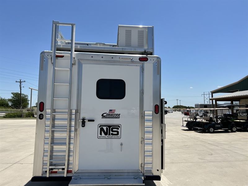 2023 Cimarron 4 Horse Trailer With 15'6" Living Quarters