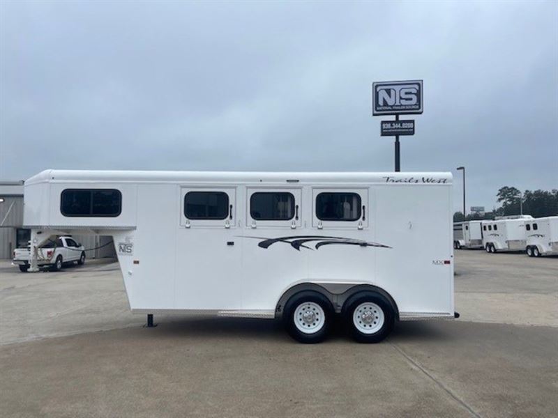 2023 Trails West 3 Horse Gooseneck Trailer