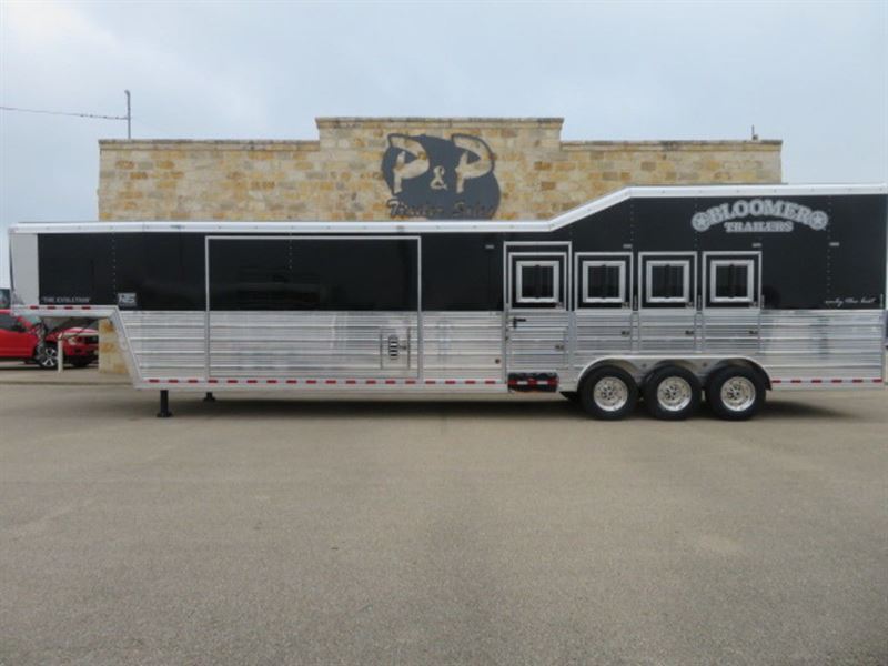 2023 Bloomer Trailers 4 Horse Trailer With 17' Living Quarters