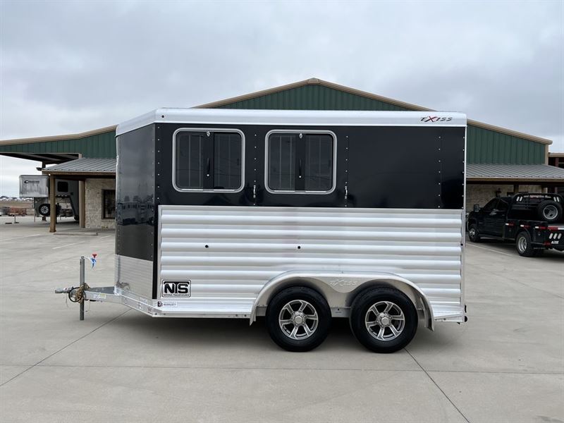 2023 Exiss 2 Horse Bumper Pull Trailer