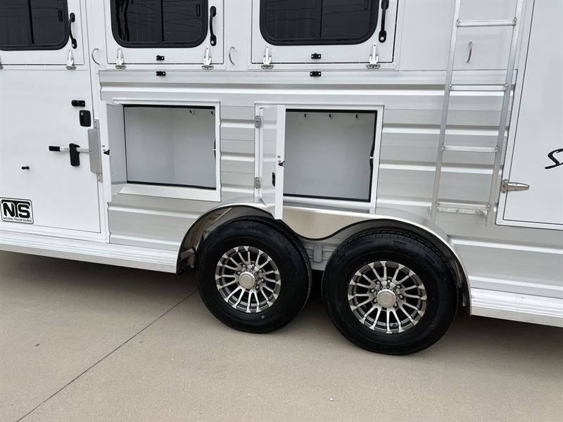 2023 Trails West 3 Horse Bumper Pull Trailer