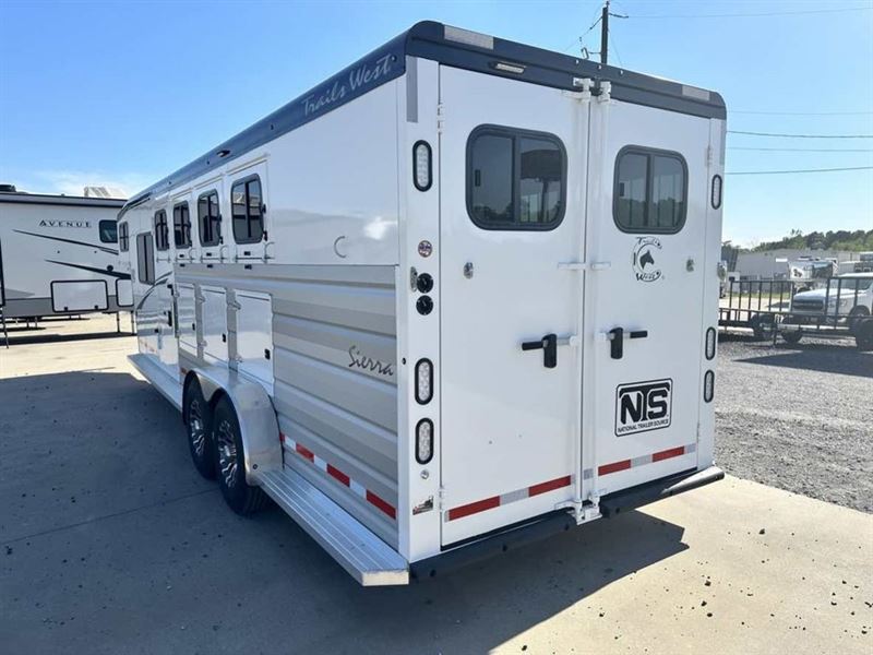 2023 Trails West 4 Horse Gooseneck Trailer