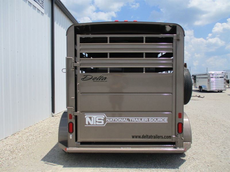 2023 Delta 2 horse bumper pull trailer