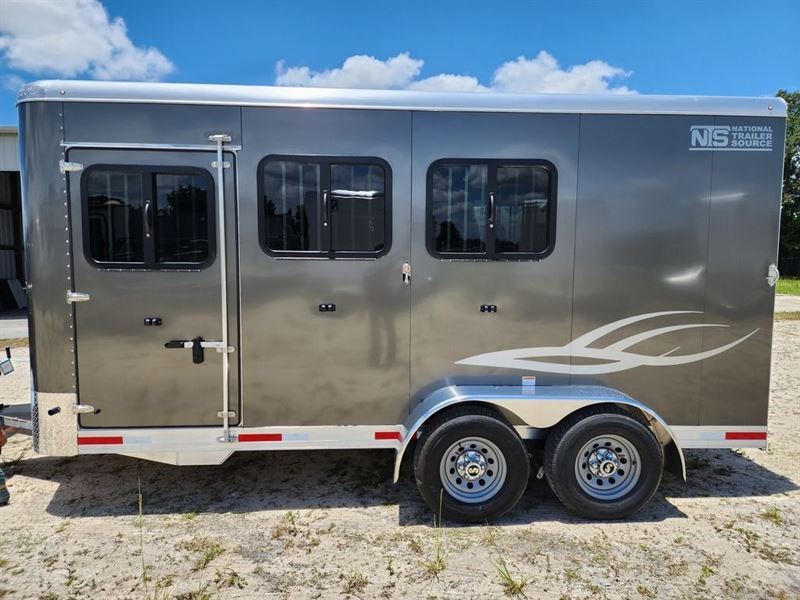2024 Shadow 3 Horse Bumper Pull Trailer