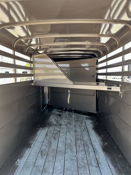 2023 Delta 3 horse bumper pull trailer