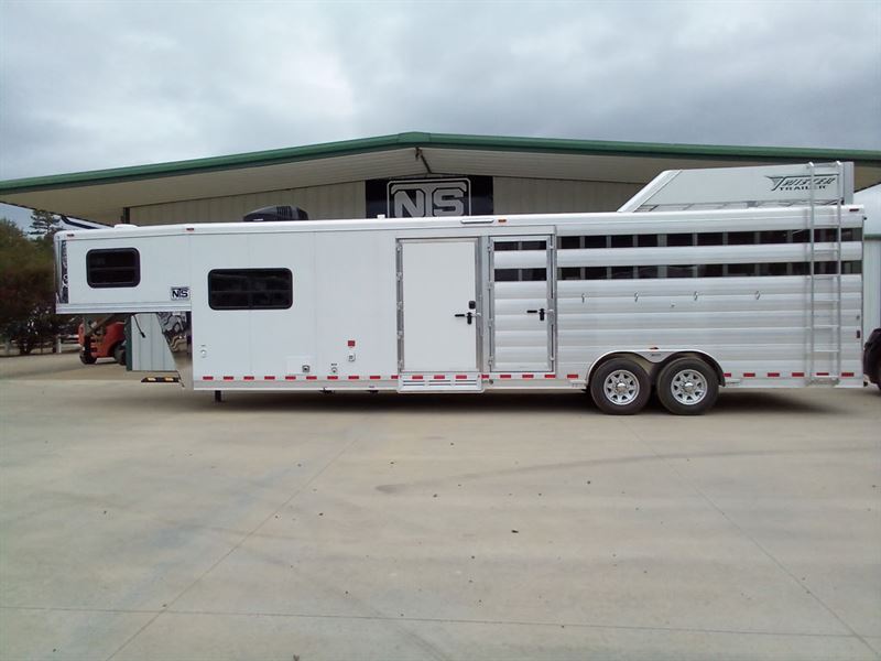 2023 Twister Trailer 16' livestock gooseneck trailer with 8.8' outlaw c