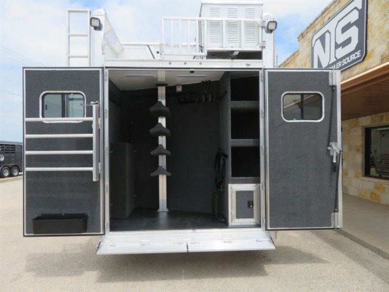 2024 Cimarron 4 horse side load gooseneck trailer with 15' outla