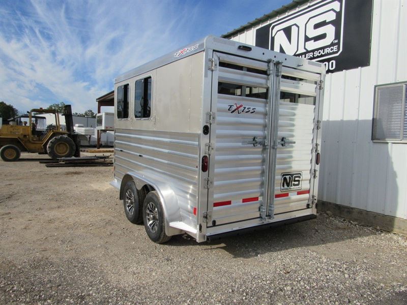 2024 Exiss 2 horse bumper pull trailer