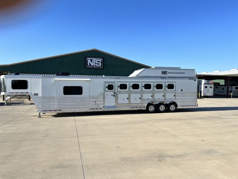 2024 Cimarron 6 horse side load gooseneck trailer with 13'6 outl
