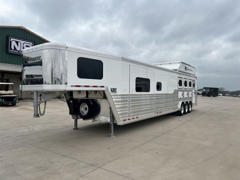 2024 Cimarron 4 horse reverse load gooseneck trailer with 15.9'