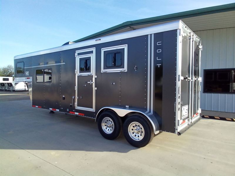 2025 Lakota colt 2 horse gooseneck trailer with 9' living quar