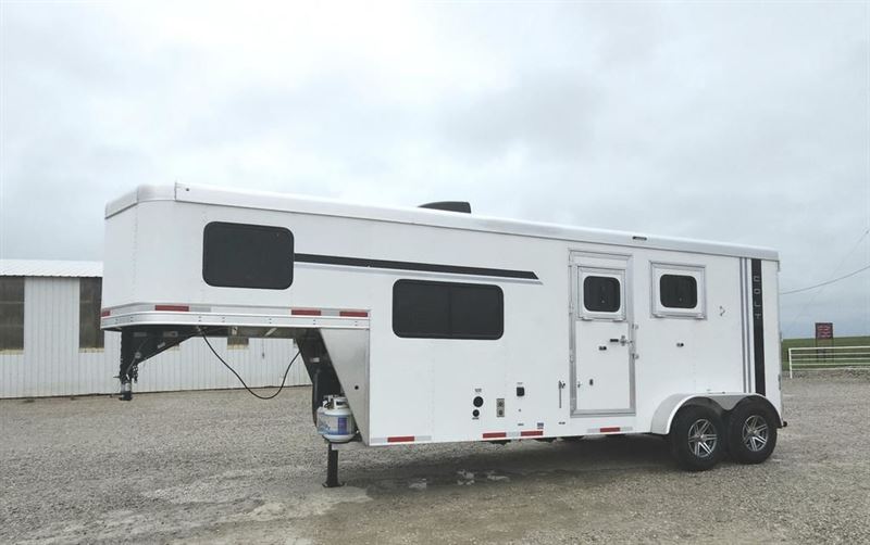 2025 Lakota colt 2 horse gooseneck trailer with 7' living quar