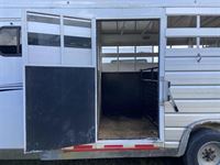 2019 Trails West 16' livestock gooseneck trailer with 11' living qu