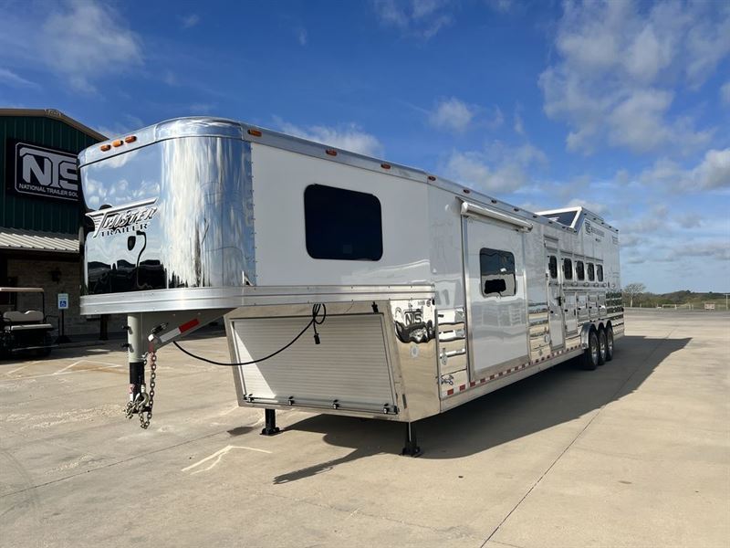 2024 Twister 5 Horse Side Load Gooseneck Trailer with 13'6 Outl