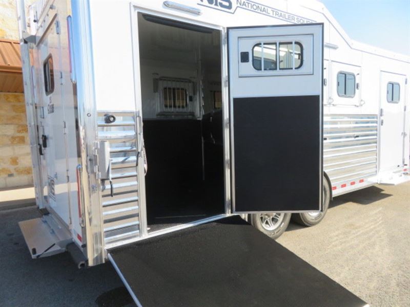 2025 Cimarron 4 horse side load bumper pull trailer