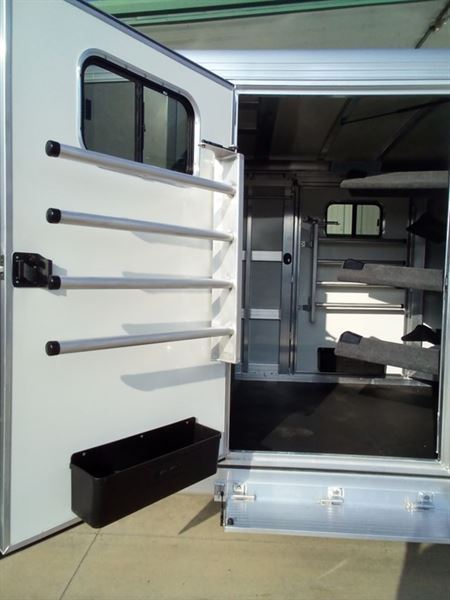 2024 Cimarron 4 horse gooseneck trailer with double door tack