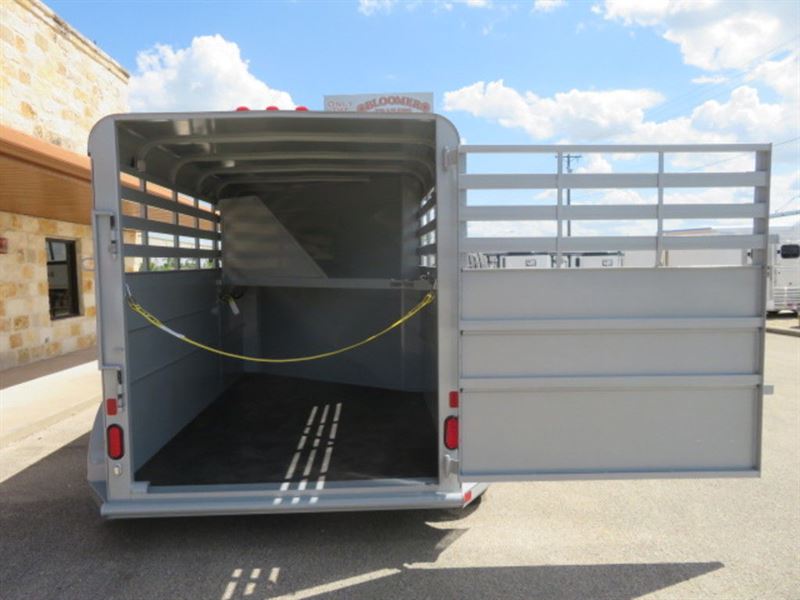 2025 Delta 2 horse bumper pull trailer