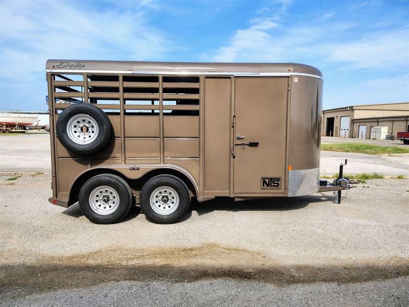 2025 Delta 2 horse bumper pull trailer