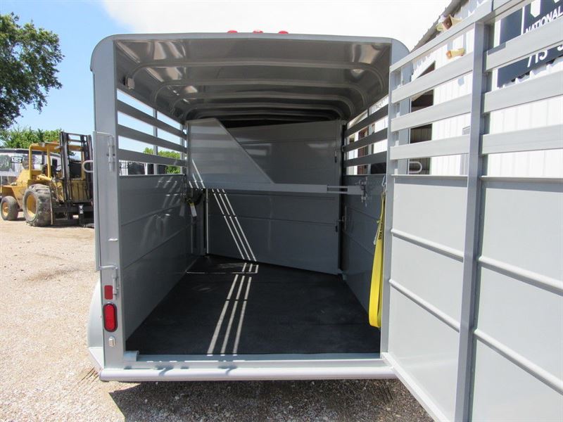 2026 Delta 2 horse bumper pull trailer
