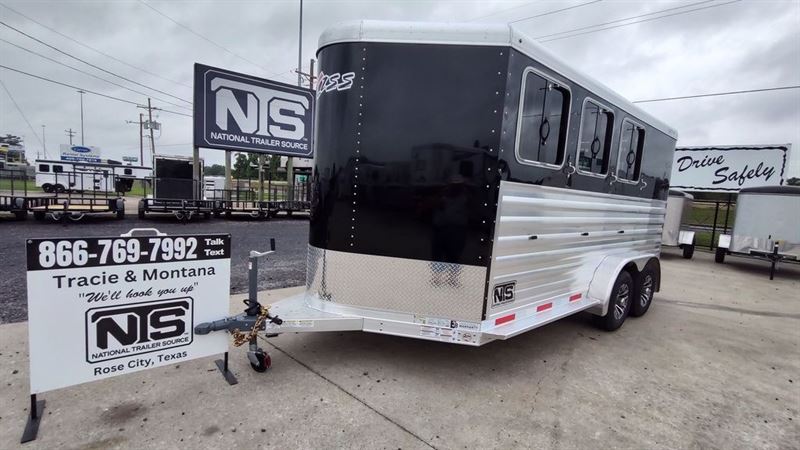 2025 Exiss 3 horse bumper pull trailer