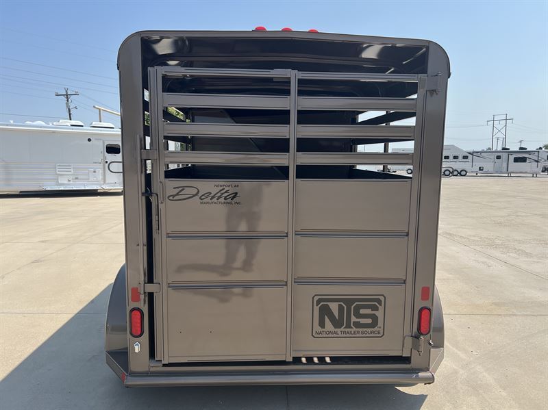 2026 Delta 2 horse bumper pull trailer