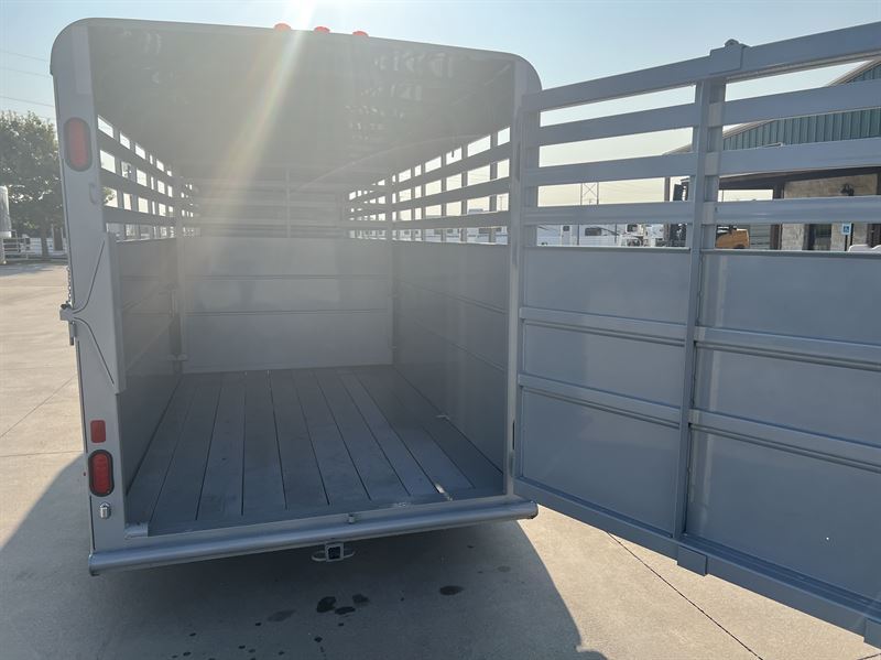 2026 Delta 20' livestock gooseneck trailer