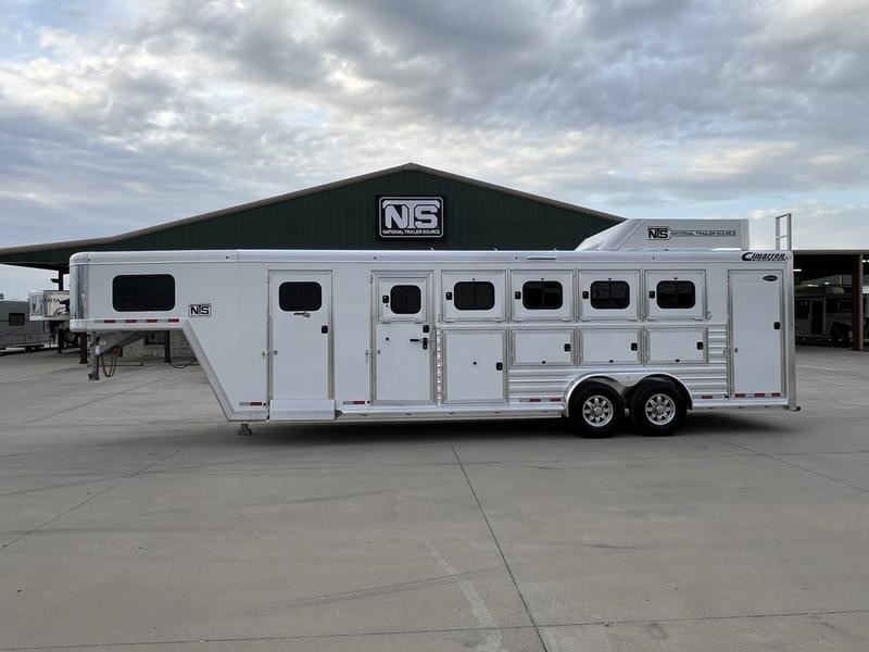 2025 Cimarron 5 Horse Gooseneck Trailer with Trainers Split Tack
