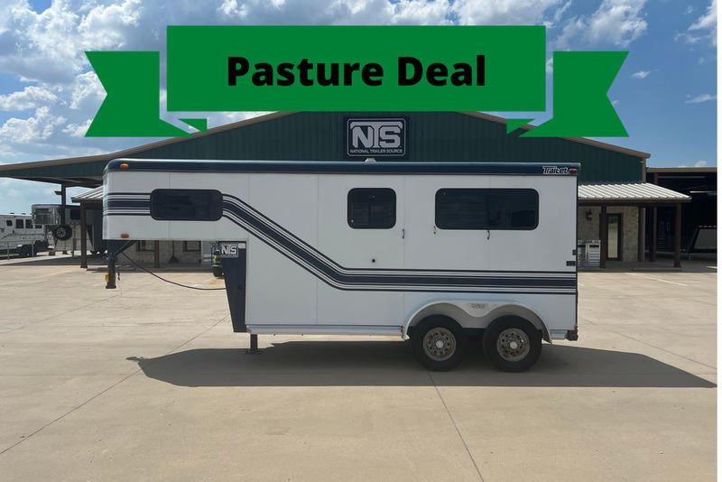 2000 Trail-et 2 Horse Straight Load Gooseneck Trailer