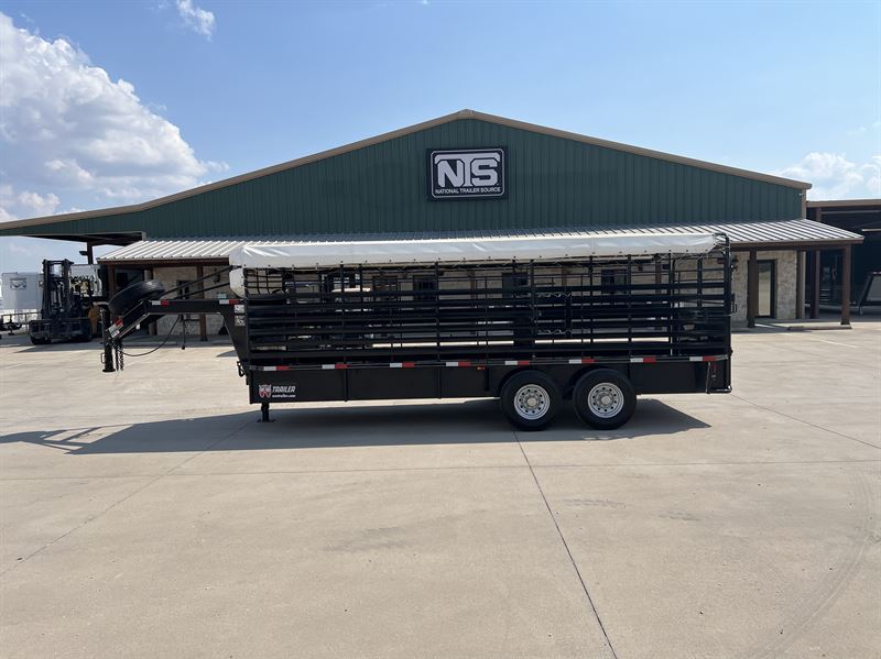 2022 WW 20' Livestock Gooseneck Trailer