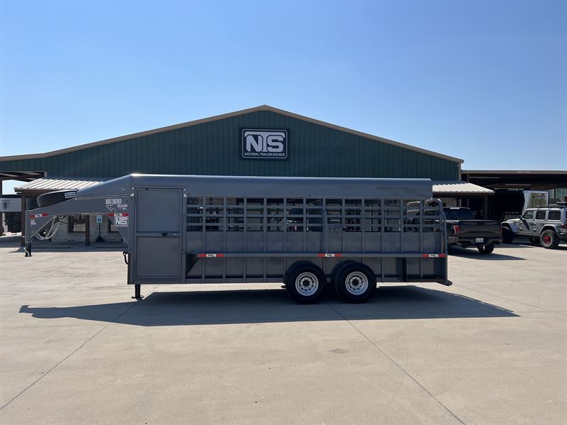 2026 Big Bend 20' livestock gooseneck trailer