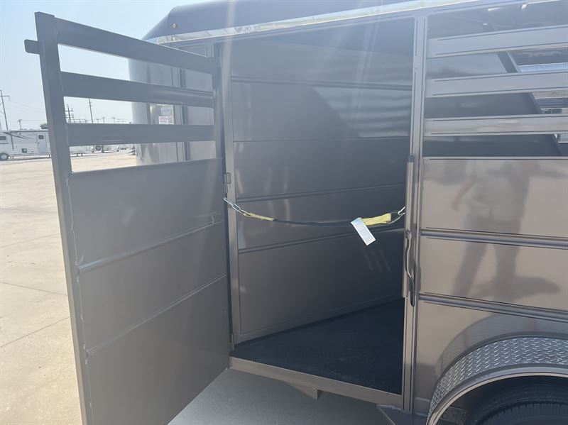 Trailer Image