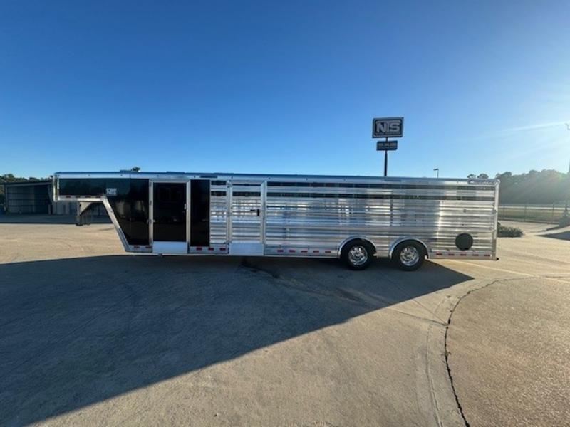 2025 Cimarron 30' Livestock Gooseneck Trailer