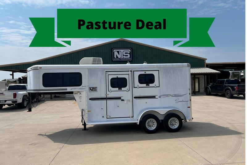 2006 Sundowner 2 Horse Gooseneck Trailer