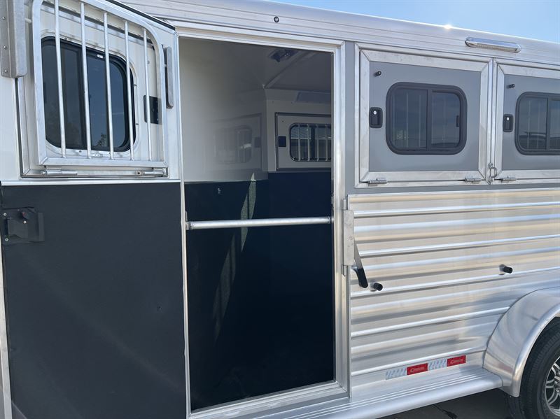 2026 Cimarron 4 horse gooseneck trailer