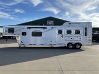 2026 3 horse Lakota Trailers Charger 3 Horse 14' Living Quarters