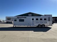 2026 4 horse Lakota Trailers Colt 4 Horse 14' Living Quarters