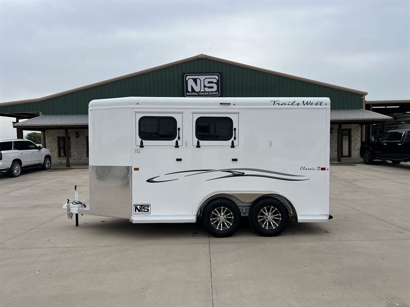 2026 Trails West 2 Horse Bumper Pull Trailer