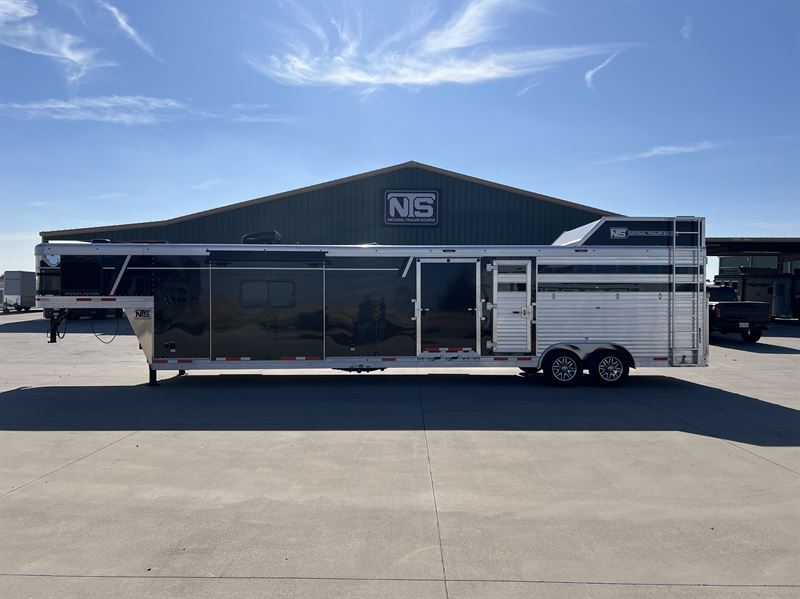 2026 smc patriot 14' livestock 13' living quarters