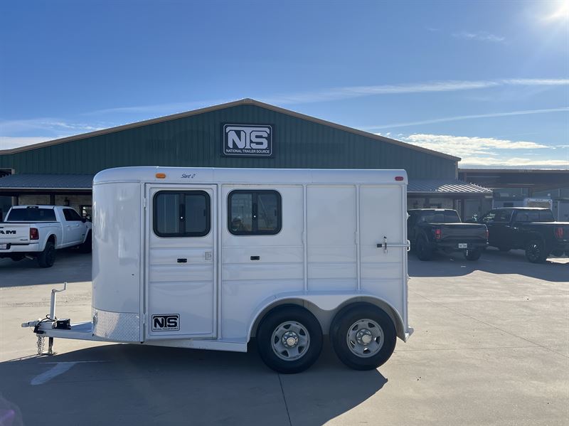 2020 Calico 2 Horse Bumper Pull Trailer